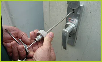 Expert Locksmith Services Voorhees, NJ 856-437-3695 Expert Locksmith Services Voorhees, NJ 856-437-3695 - 15-emergency-locksmiths