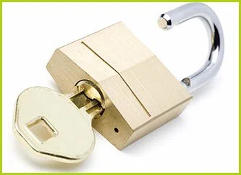 Expert Locksmith Services Voorhees, NJ 856-437-3695 Expert Locksmith Services Voorhees, NJ 856-437-3695 - 2-lock-key